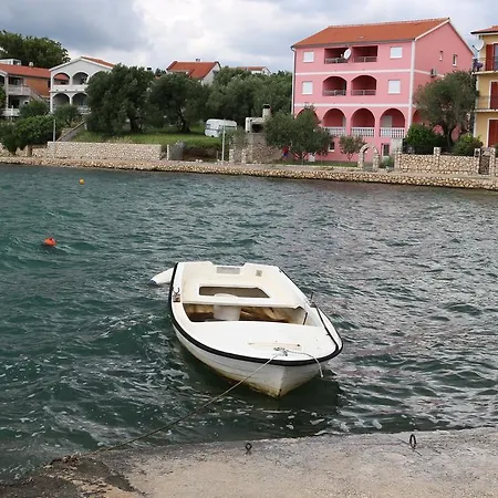 Apartments Marija - Maslenica - First Line To The Sea Exterior photo