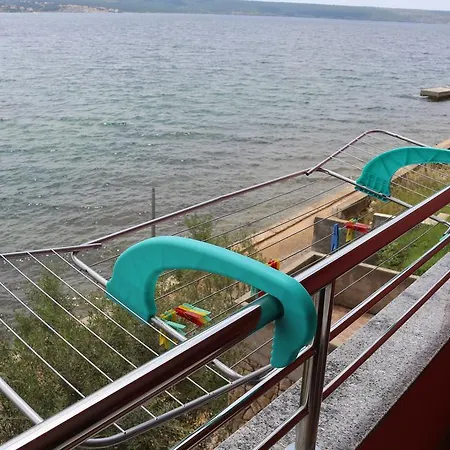 Apartments Marija - Maslenica - First Line To The Sea Exterior photo