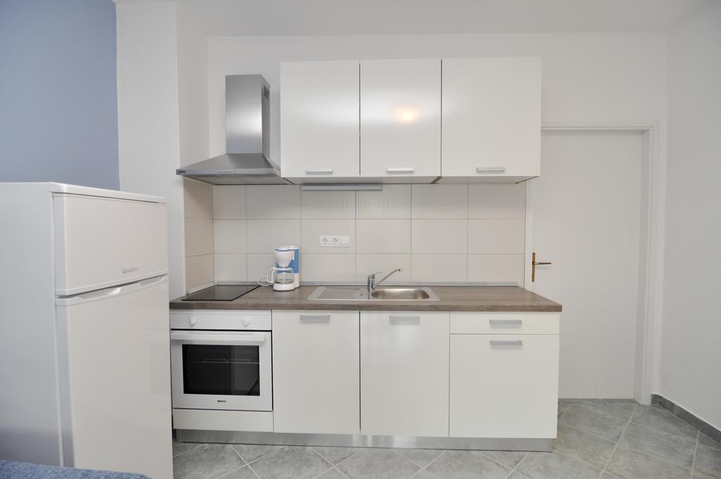 Apartmán Marija - - First Line To The Sea