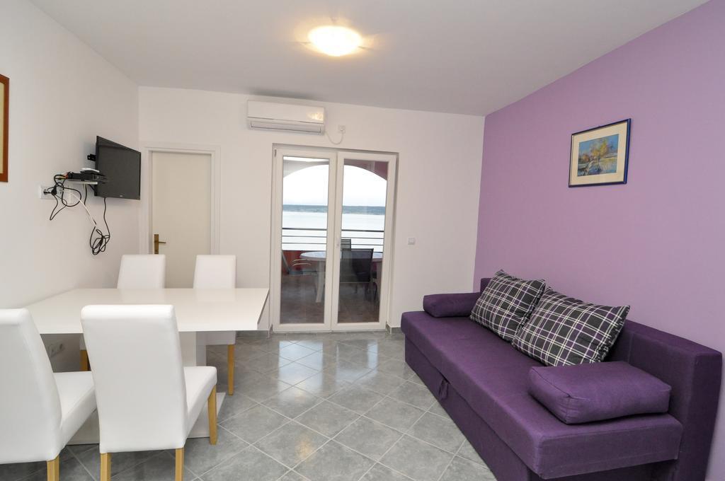 Apartmán Marija - - First Line To The Sea
