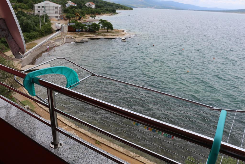 Appartamento Marija - - First Line To The Sea