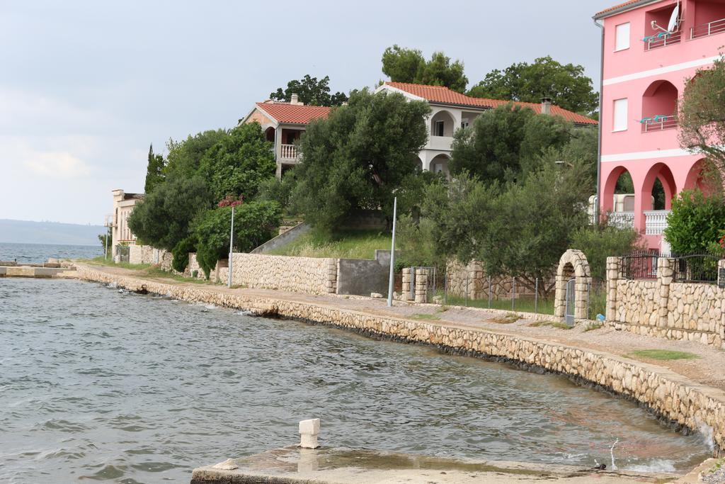 Appartamento Marija - - First Line To The Sea Maslenica