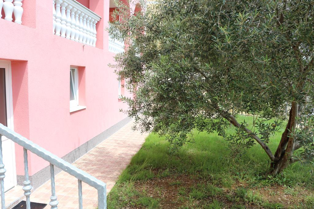 Appartamento Marija - - First Line To The Sea